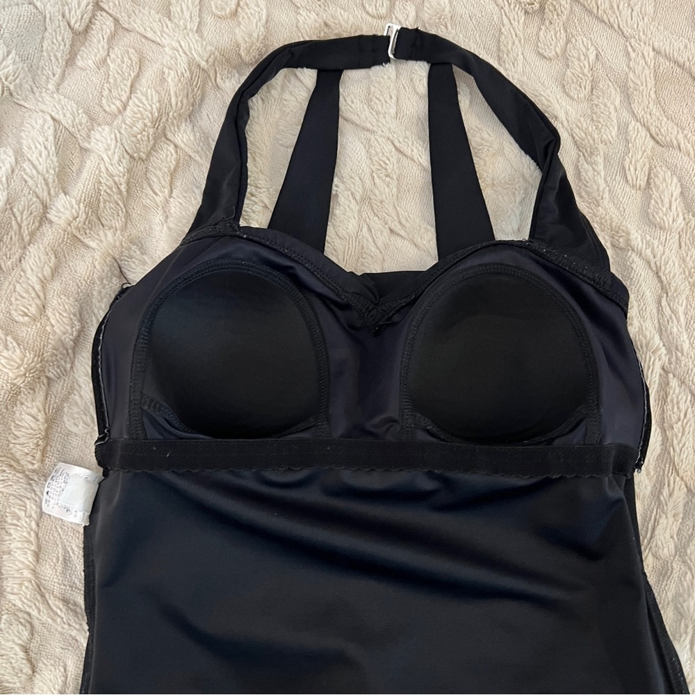 Lands' End Black Ruched Halter Tank Swimwear - Picture 5 of 8